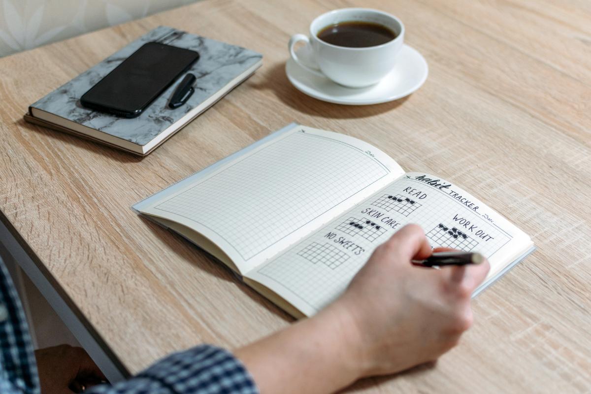 12 powerful habits to track